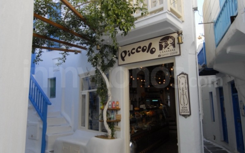 Piccolo - _MYK1223 - Mykonos, Greece
