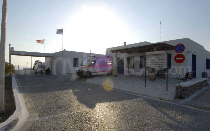 Medical Center - _MYK0095 - Mykonos, Greece